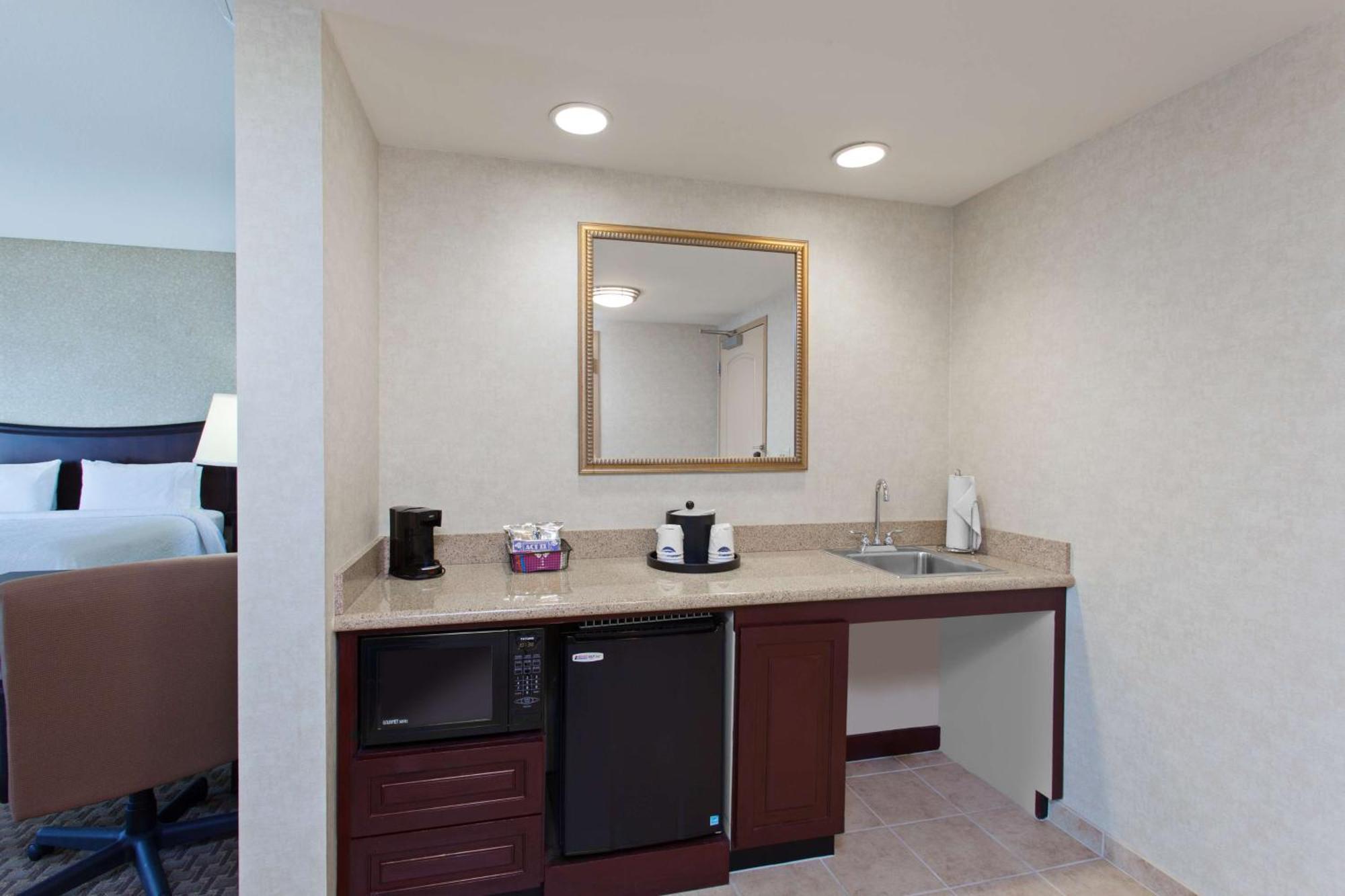 Hampton Inn & Suites Oakland Airport-Alameda Exterior foto