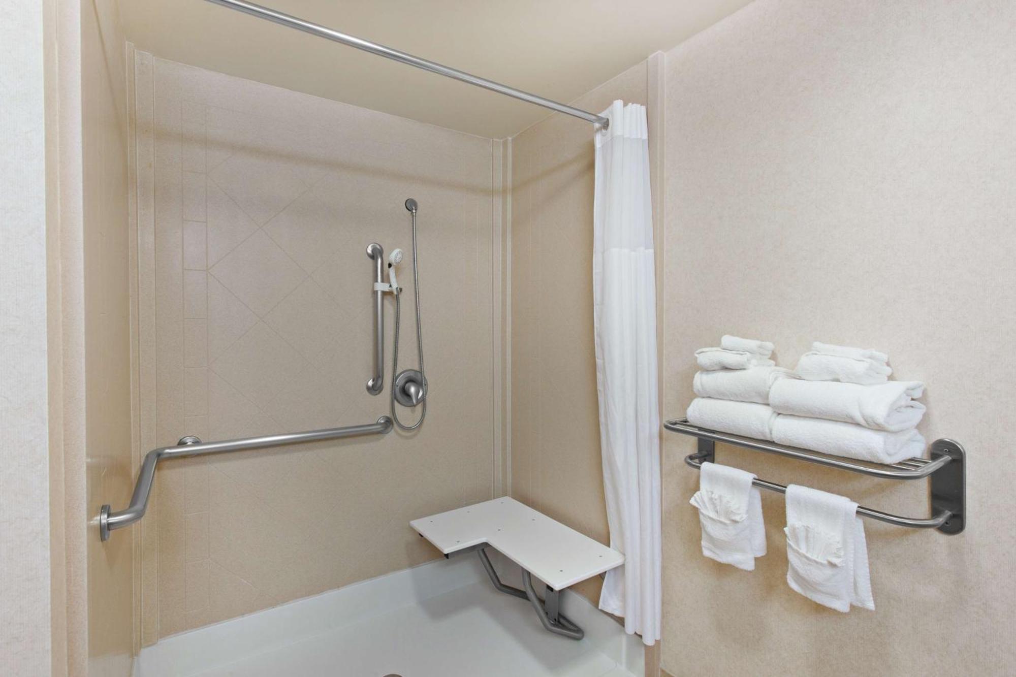 Hampton Inn & Suites Oakland Airport-Alameda Exterior foto